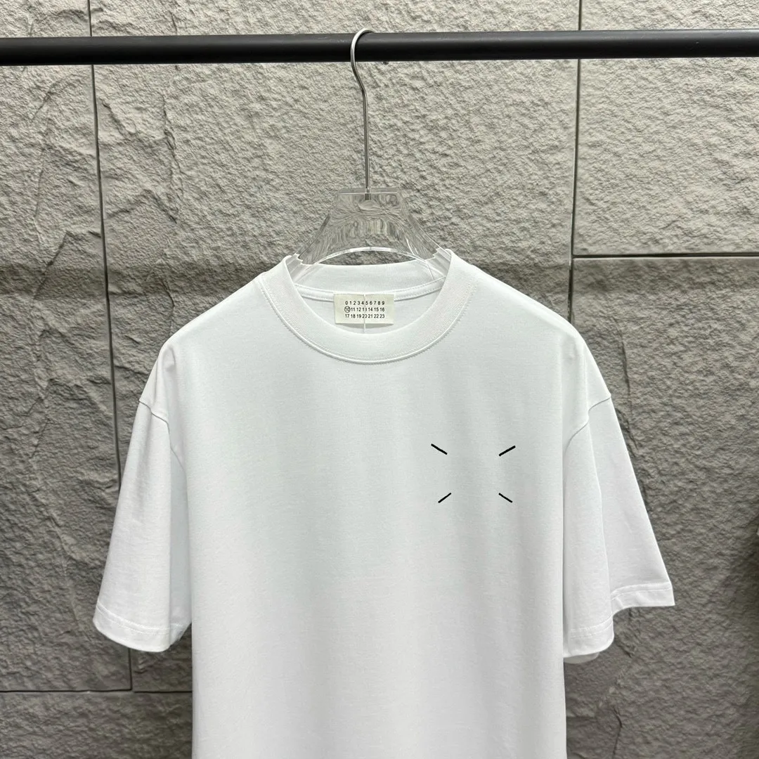 MM 6 *2025 New Arrival Classic T Same Style ：Black White Size： S （90-130 ） M （120-150 ） L （140-165 ） XL （160-180 ） XXL （180-210 ）